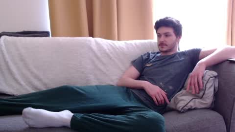 Riley online show from February 3, 1:19 pm