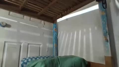 niceasianpussy online show from February 25, 7:06 pm