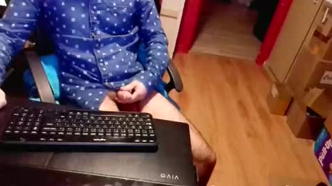 nicecck24 online show from January 9, 6:30 am