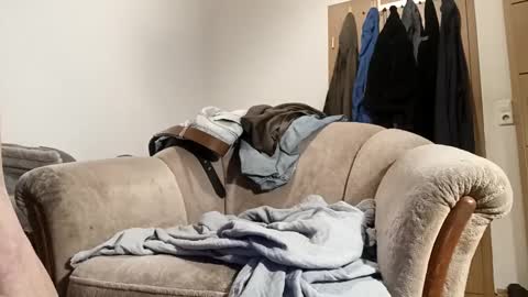 nicefuck0077 online show from April 8, 10:46 pm