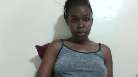 nicemillow online show from December 6, 3:50 pm