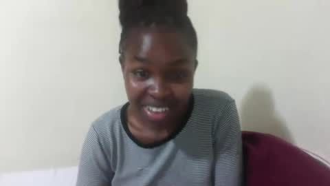 nicemillow online show from December 5, 11:56 pm