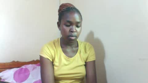 nicemillow online show from March 5, 1:06 pm