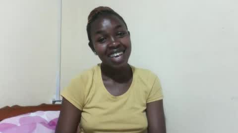 nicemillow online show from March 5, 4:24 pm