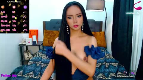 Olivia online show from December 29, 1:13 am