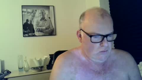 Snapshot of nicexxdane chatting on March 2, 3:56 am nicexxdane online show from March 2, 3:56 am