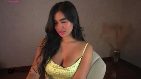 nichole__evans online show from October 29, 8:53 pm