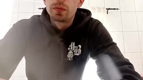 nick194207 online show from April 1, 12:50 pm