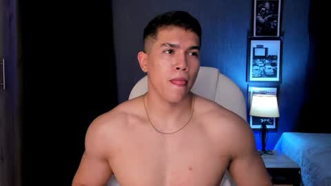 Snapshot of nick_fenix chatting on September 9, 4:56 am nick fenix online show from September 9, 4:56 am