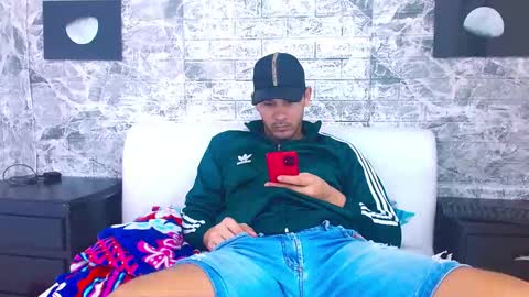 nick_smile online show from January 15, 5:16 am