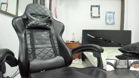 nickbroh online show from October 21, 3:05 pm