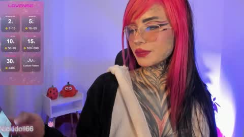   Help me reach 100 thumbs up online show from October 7, 7:15 am