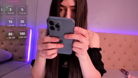 Nickie online show from December 26, 4:53 am