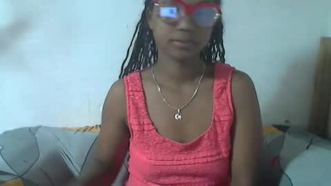 nickiqqyuu online show from June 1, 5:42 am