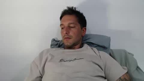 Nick maxx online show from January 6, 10:52 am