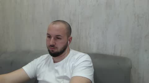 Julian online show from March 16, 12:03 am