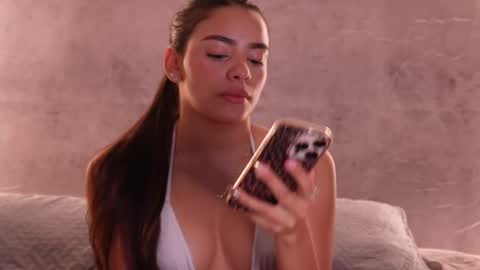 nicky and blake online show from December 3, 3:34 pm