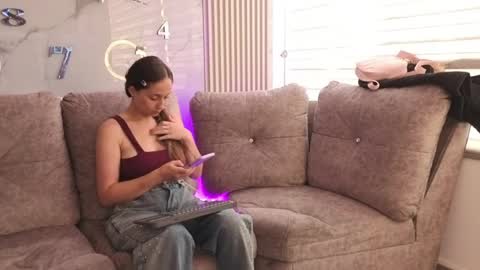 nicky_as online show from April 8, 2:31 pm