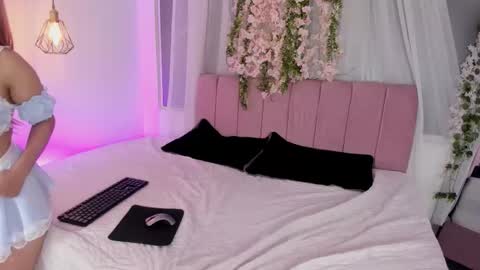 nicky_bonny18 online show from February 22, 2:20 pm