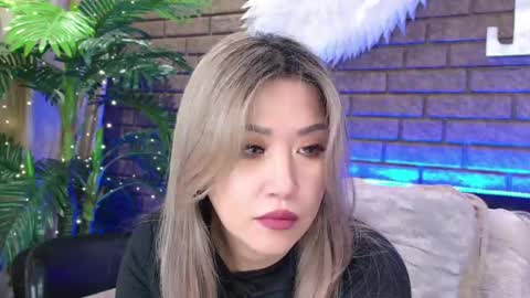 Snapshot of nicky_owl chatting on March 9, 12:53 pm Today is my 41st birthday And in 2 hours Im waiting for you on the stream Stock up on tokens and a good mood Nicky online show from March 9, 12:53 pm