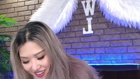 Snapshot of nicky_owl chatting on January 31, 11:13 am Today is my 41st birthday And in 2 hours Im waiting for you on the stream Stock up on tokens and a good mood Nicky online show from January 31, 11:13 am