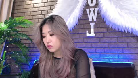 Snapshot of nicky_owl chatting on February 2, 3:17 pm Today is my 41st birthday And in 2 hours Im waiting for you on the stream Stock up on tokens and a good mood Nicky online show from February 2, 3:17 pm