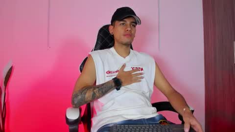 Nicky  online show from October 12, 12:20 pm