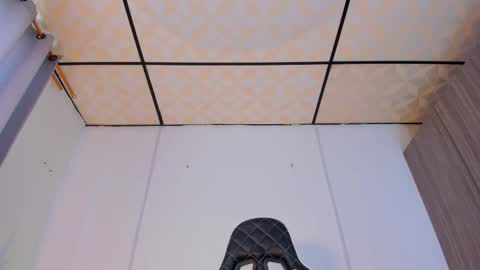 Nicky  online show from October 16, 1:33 pm