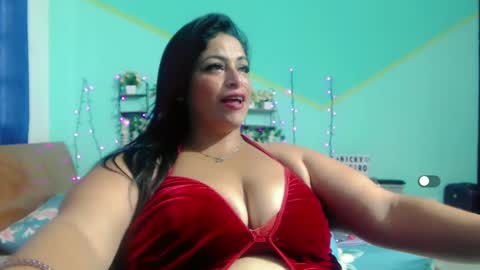 Snapshot of nickyribeiro chatting on February 14, 5:57 pm nickyribeiro online show from February 14, 5:57 pm