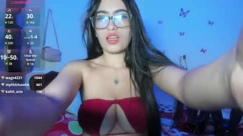 Snapshot of nickyvixenn chatting on September 10, 11:50 pm Nicolle online show from September 10, 11:50 pm