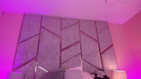 NICKYYYYY  online show from November 10, 5:43 am