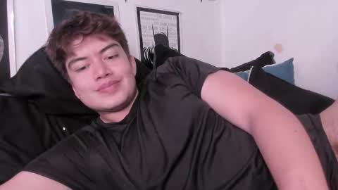 Nicols online show from October 18, 4:49 am