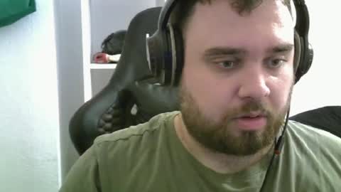 Snapshot of nico_theplayer chatting on January 2, 9:39 pm Nico Fastest Rapper on chaturbate online show from January 2, 9:39 pm