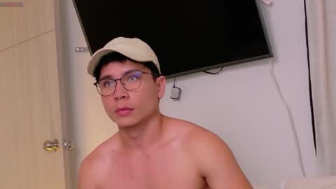 Nico Cruz online show from September 12, 1:35 pm