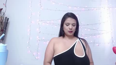 Nicol online show from March 12, 5:28 pm