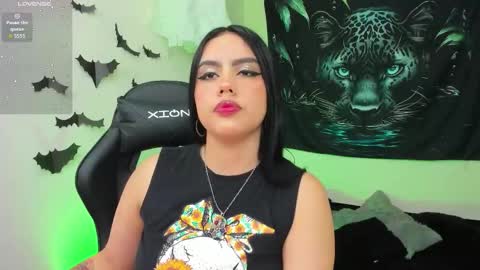 Nicol online show from September 30, 6:29 pm