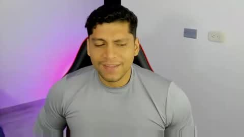 nicolas_montoya online show from October 15, 2:04 am