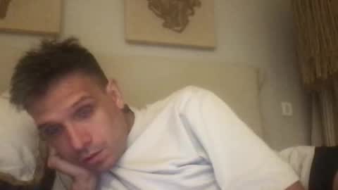 nicolaspercha online show from April 11, 1:54 am