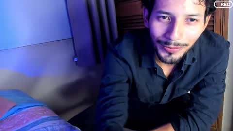nicolasrodrii online show from September 13, 11:51 pm