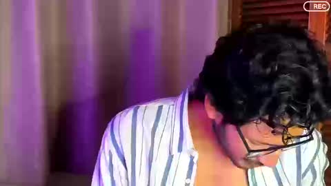 nicolasrodrii online show from September 24, 1:45 am