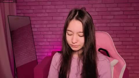 Nicole online show from May 7, 1:23 am