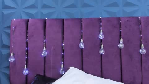 Snapshot of nicole_jonss chatting on January 31, 9:27 am Nicole online show from January 31, 9:27 am