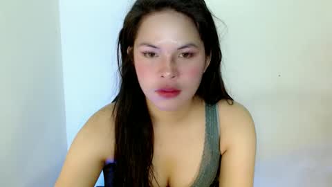 Snapshot of nicole_kiss01 chatting on February 23, 8:28 am nicole_kiss01 online show from February 23, 8:28 am