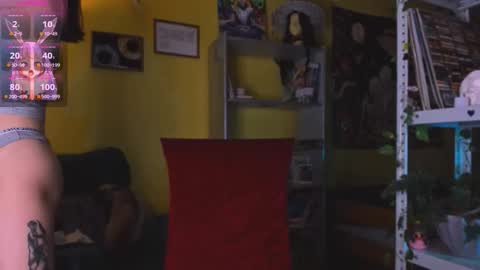 Nicole online show from October 28, 5:58 pm