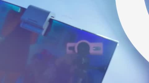 Nicolle online show from January 19, 11:20 am