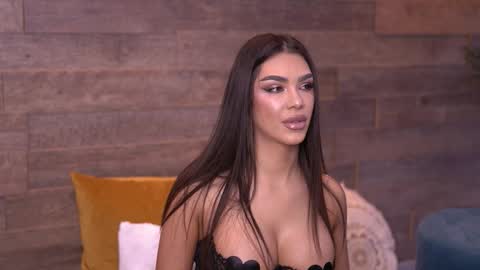 Nicole online show from October 30, 7:31 am