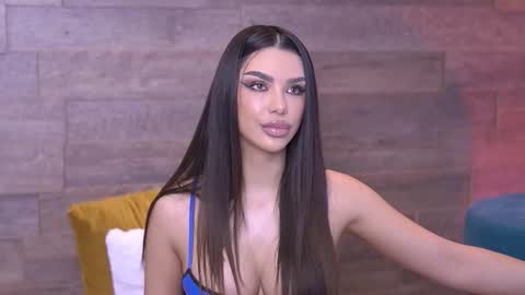 Nicole online show from January 12, 7:48 am