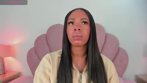 NICOLE online show from February 3, 12:47 pm