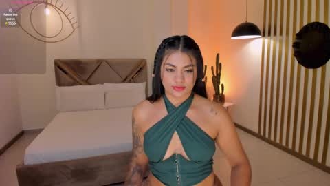 Nicole Sanz online show from February 27, 1:17 pm