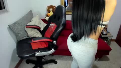 Nicolettcolin  online show from February 22, 1:55 am